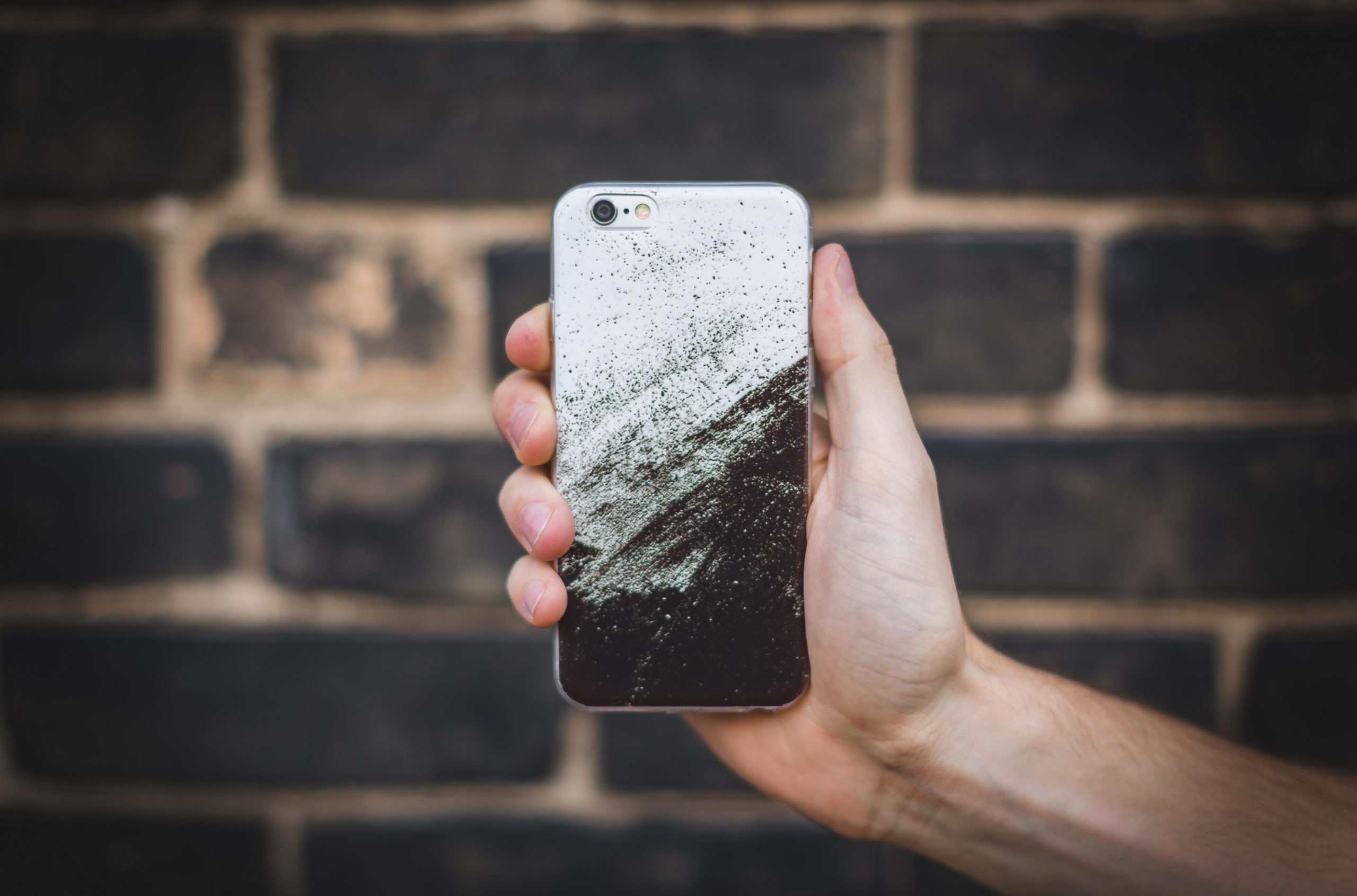 Ochrona smartfonu za pomocą etui na telefon